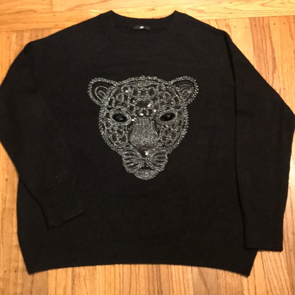 special design sweater - Picture 2 of 6